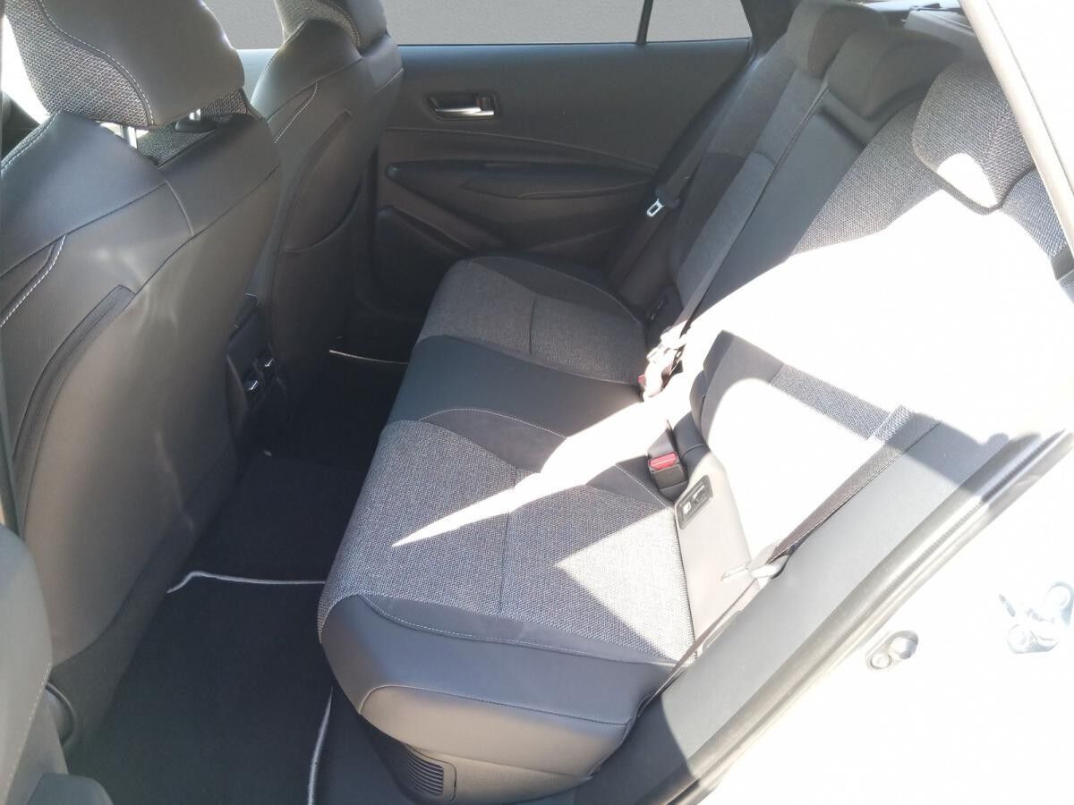 Toyota Corolla 1,8-l-Hybrid 5-Türer Teamplayer *Technik-P*