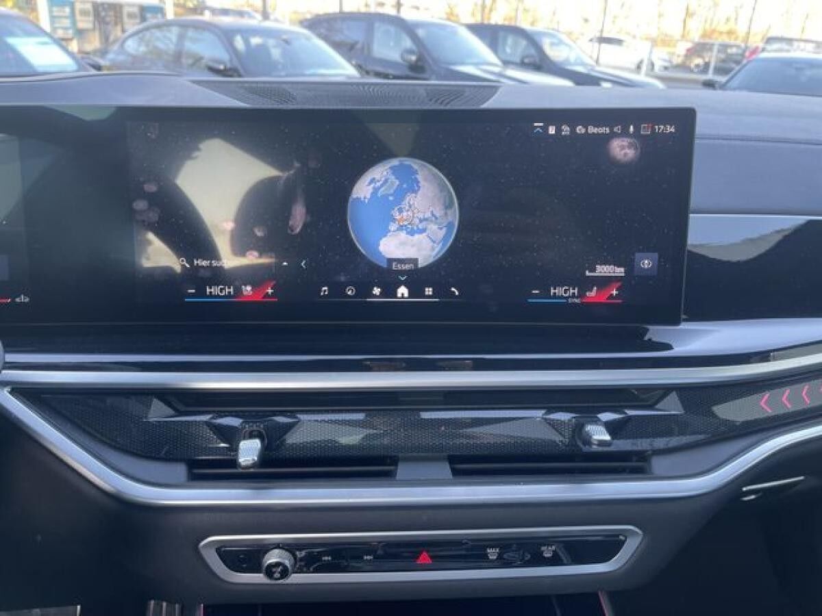 BMW X5 xDrive40i M Sport || AHK Pano 360° H&K SoftClose