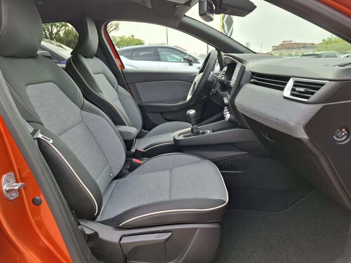 Renault Clio Techno TCe 90 - Sofort Verfügbar!