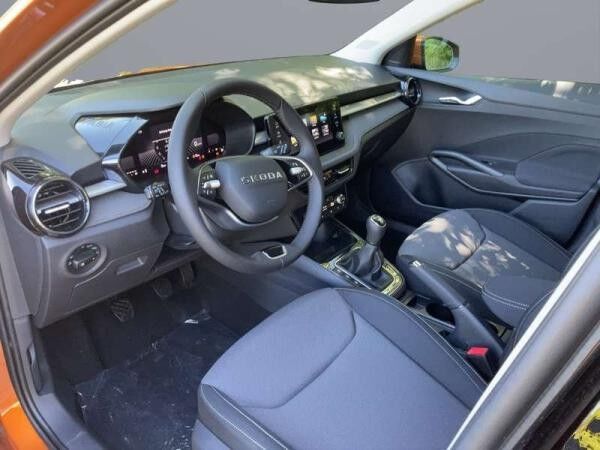 Skoda Fabia TOUR 1,0 TSI 70 KW AKTIONSANGEBOT