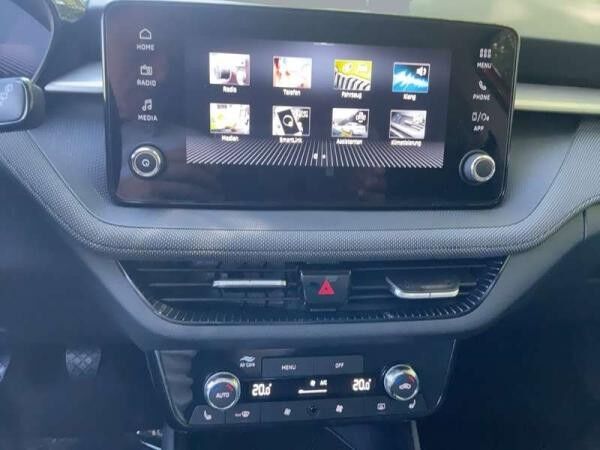 Skoda Fabia TOUR 1,0 TSI 70 KW AKTIONSANGEBOT