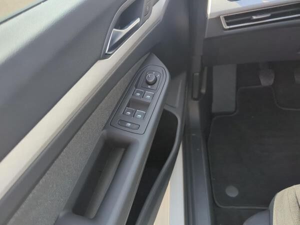 Volkswagen Golf Variant 1.0 TSI LED Discover Media AHK PDC Leichtmetallräder App-Connect  DAB+