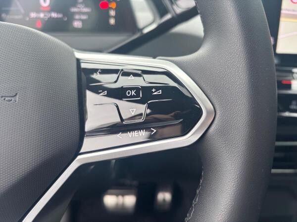 Volkswagen ID.3 Pro 150 kW LED SHZ PDC DAB+ LM Discover Pro App-Connect