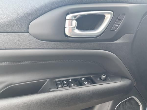 Jeep Compass Summit Mild-Hybrid ***SOFORT-VERFÜGBAR*** PDC+KAMERA+CARPLAY+SHZ