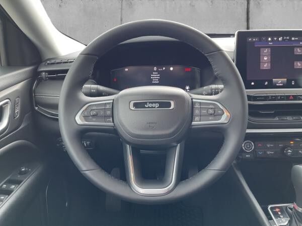 Jeep Compass Summit Mild-Hybrid ***SOFORT-VERFÜGBAR*** PDC+KAMERA+CARPLAY+SHZ