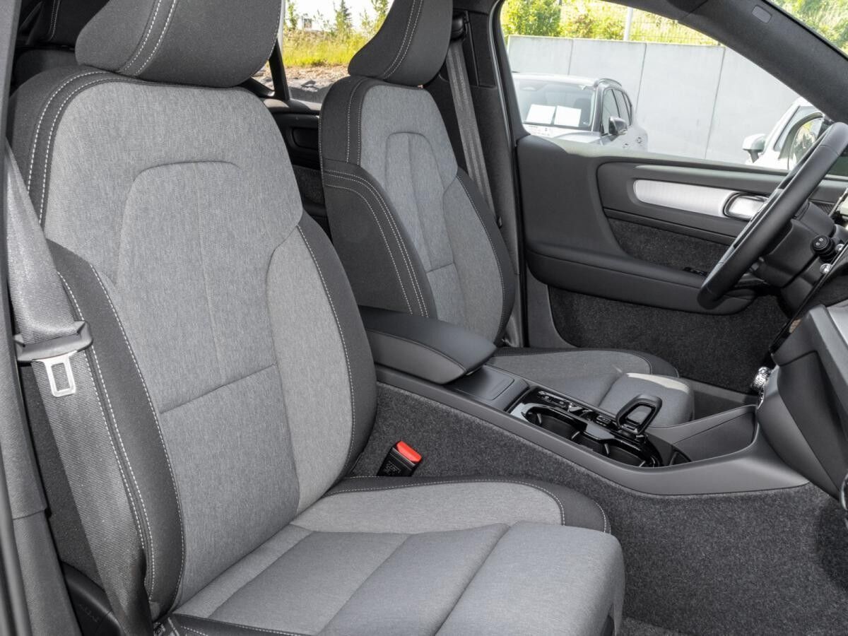 Volvo XC40 B3 Plus Black Edition