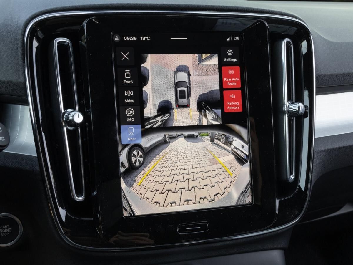 Volvo XC40 B3 Plus Black Edition