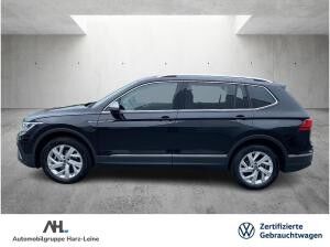 Volkswagen Tiguan Allspace 2.0 TDI Life DSG 7 Sitzer AHK Navi LED ACC RFK