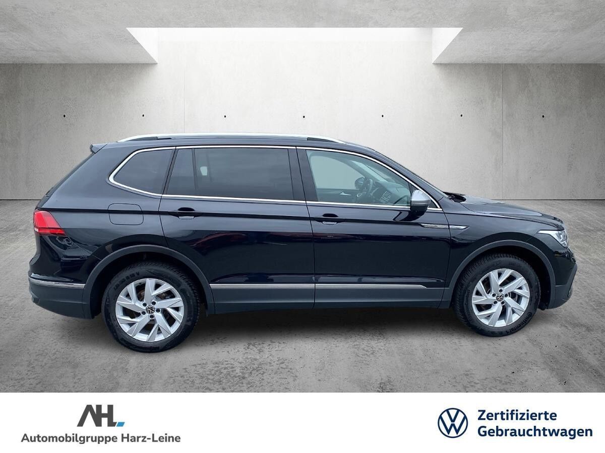 Volkswagen Tiguan Allspace 2.0 TDI Life DSG 7 Sitzer AHK Navi LED ACC RFK