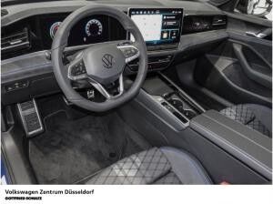 Volkswagen Passat R-Line 1.5 eHybrid (Düsseldorf)