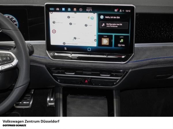 Volkswagen Passat R-Line 1.5 eHybrid (Düsseldorf)