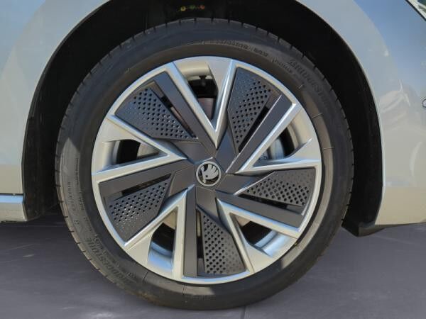 Skoda Superb Selection 1,5 TSI iV 150 kW 6-Gang-DSG *NAVI/HEAD-UP/360°/MATRIX-LED/AHK*