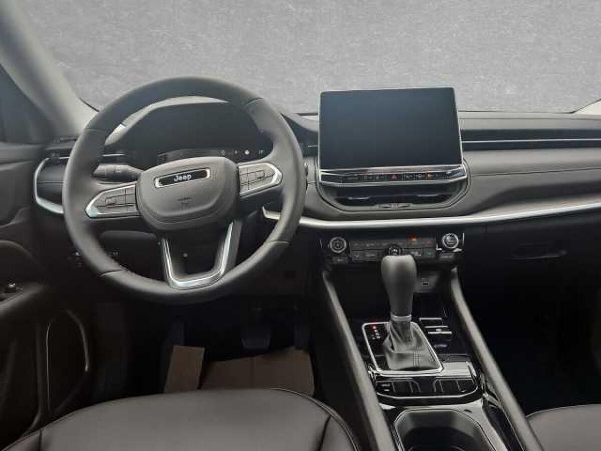 Jeep Compass Altitude 1.5 GSE e-Hybrid Automatik