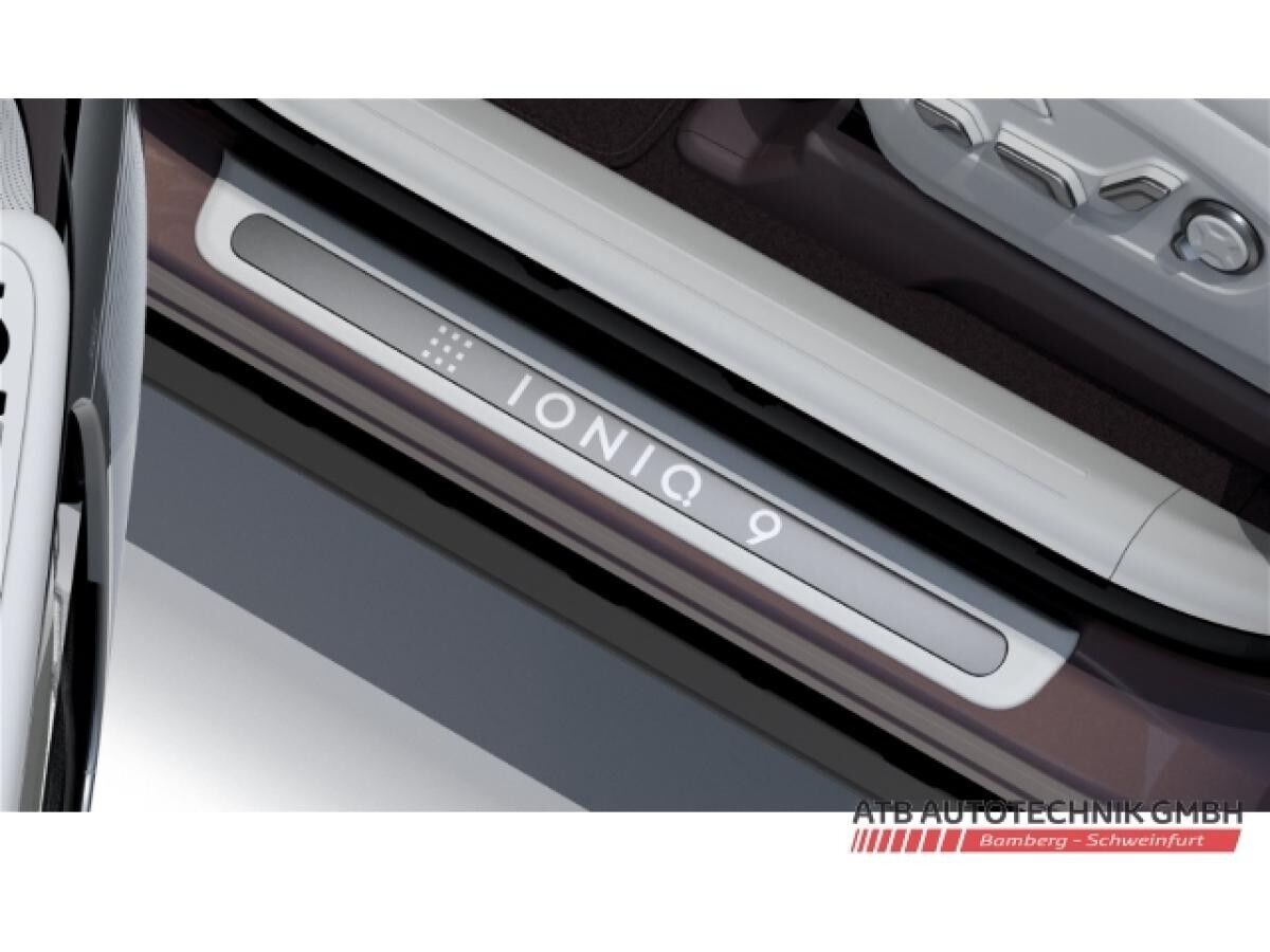 Hyundai IONIQ 9 9 UNIQ 110 kWh Allradantrieb HUD Navi Leder