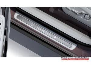 Hyundai IONIQ 9 9 UNIQ 110 kWh Allradantrieb HUD Navi Leder