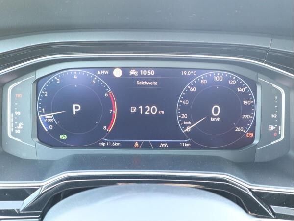 Volkswagen Taigo R-Line 1,5 TSI OPF (150 PS) DSG *WINTERRÄDER*KAMERA*NAVI*