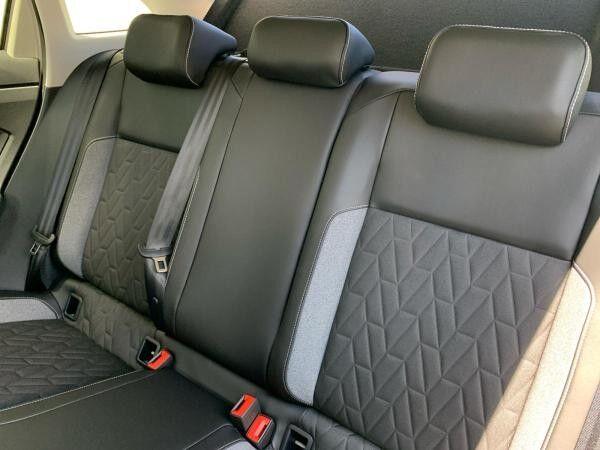 Volkswagen Taigo GOAL 1,0TSI 70kW PDC LED ALU CARPLAY