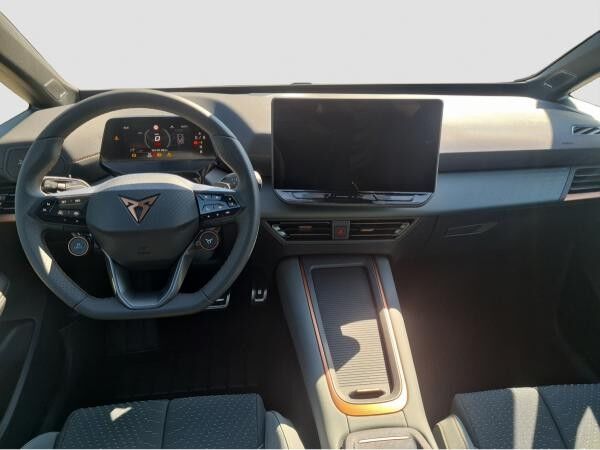 Cupra Born VZ h ACC Navi KlimaA PDC Pano