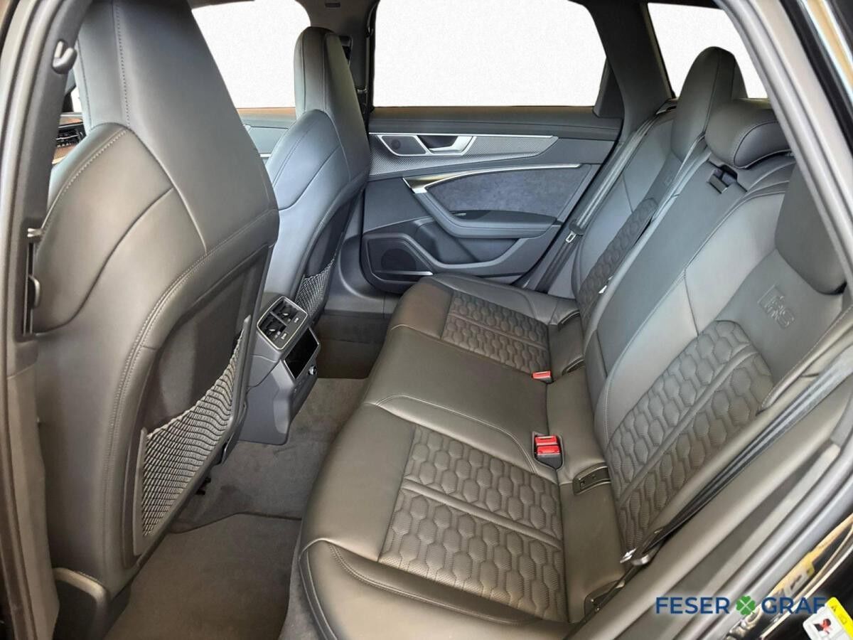 Audi RS6 Avant VMAX 305km/h*KERAMIK*PANO*AHK*STDH*B&O