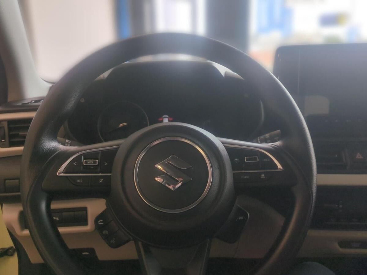 Suzuki Swift 1.2 Dualjet Club 5-Gang*Klima/Smartphone/PDC/Totwinkel*