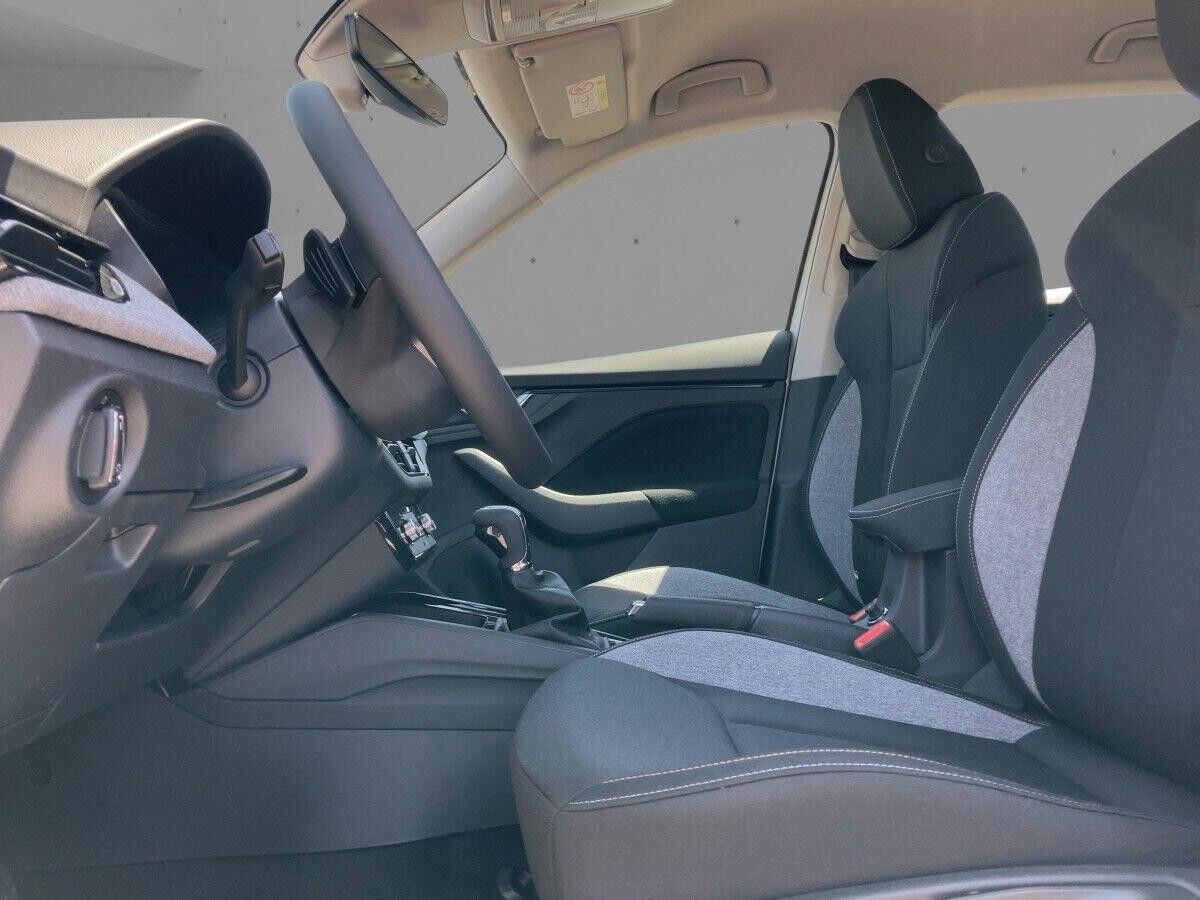 Skoda Kamiq Tour 1,0 TSI R-KAM SHZ KEYLESS BIS 28.11.25