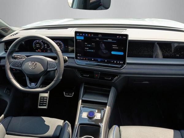 Volkswagen Tayron R-Line 1,5 l eHybrid DSG (272 PS) AHK+PANO+NAVI *SOFORT VERFÜGBAR*