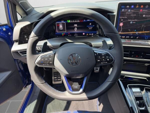 Volkswagen Golf VIII R BLACK EDITION 2.0 TSI 4MOTION