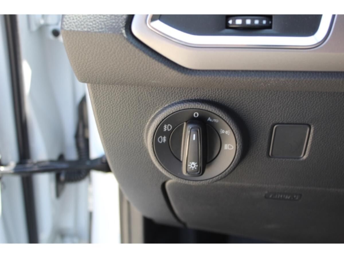 Seat Ateca 1.5 TSI DSG Xperience NAVI AHK_LED KAMERA SHZ GRA 17