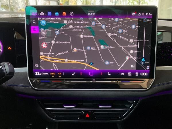 Volkswagen Passat 1.5 eHybrid R-Line DSG Pano Matrix Digital