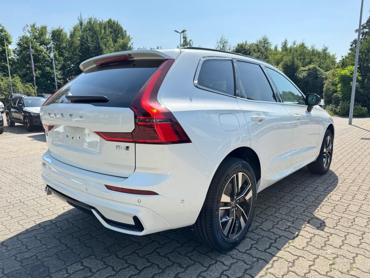 Volvo XC60 B5 B AWD PLUS DARK - MJ26 FACELIFT - Sofort lieferbar -