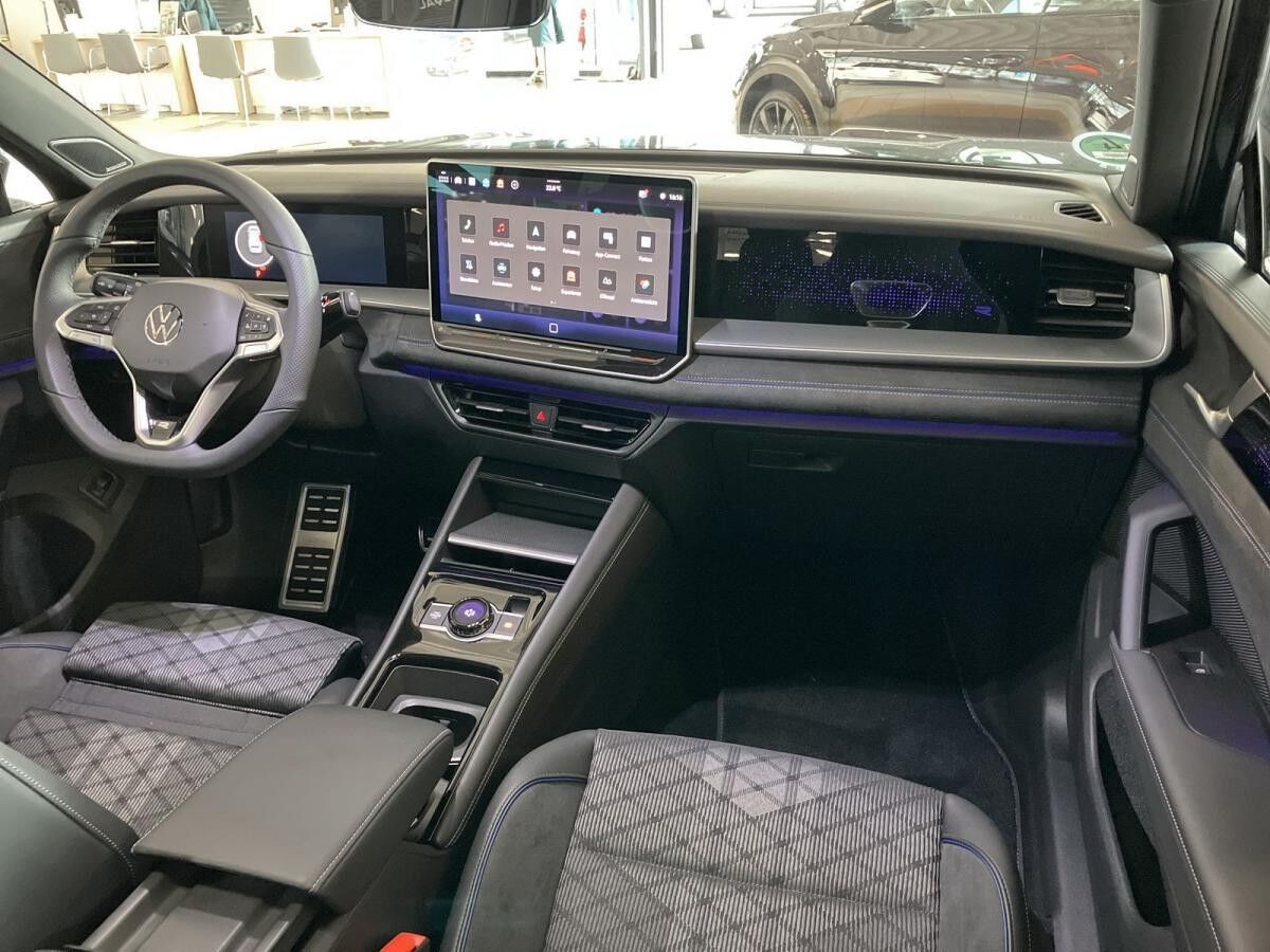 Volkswagen Tayron R-Line 2,0 l TDI SCR 4MOTION DSG AHK AppConnect