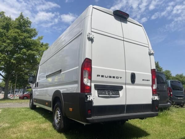 Peugeot Boxer Kastenwagen 440 L4H3 / PDC / Navi / SHZ