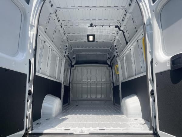 Peugeot Boxer Kastenwagen 440 L4H3 / PDC / Navi / SHZ