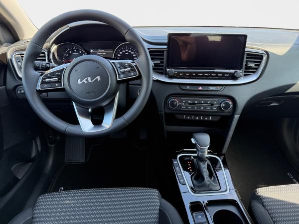 Kia Ceed ceed 1.5 T-GDI Ultimate Edition LED*SHZ*JBL*DAB*
