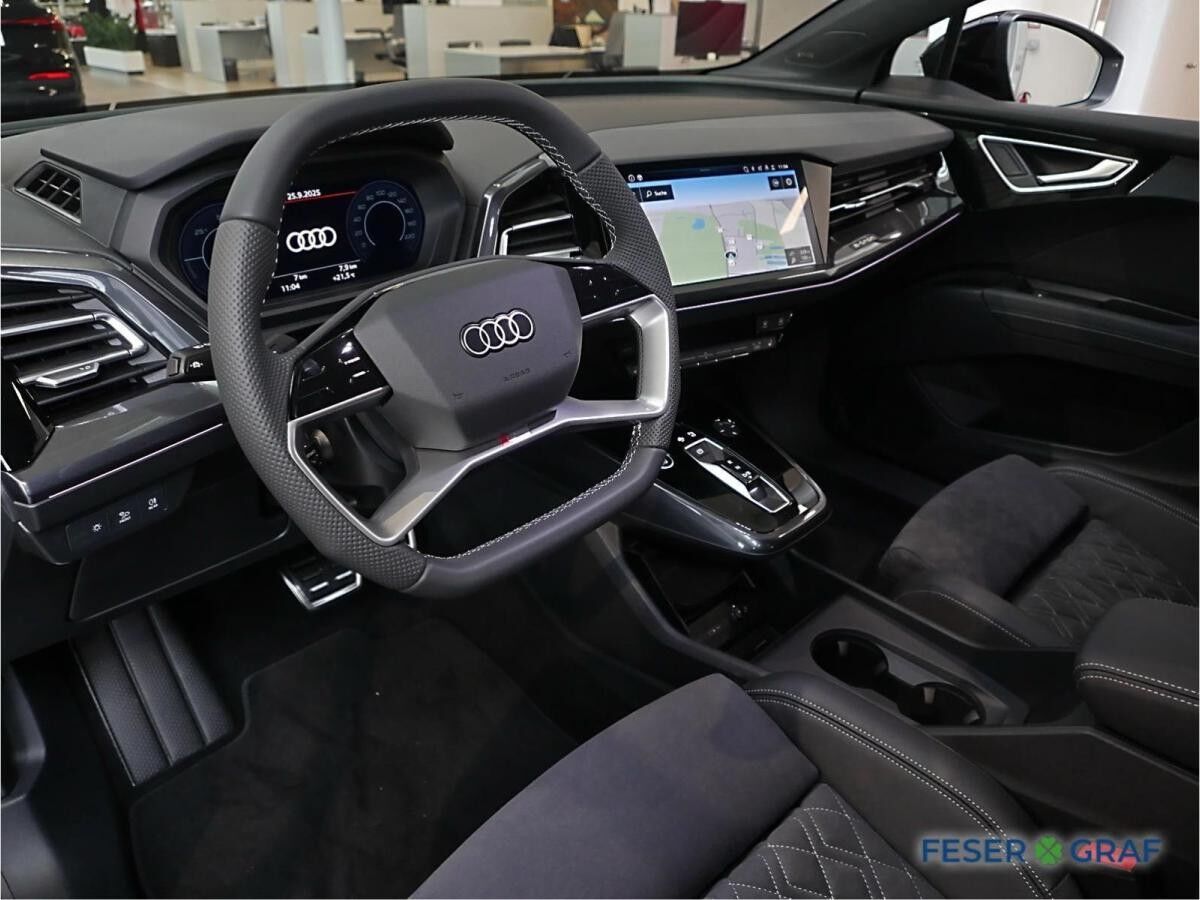 Audi Q4 e-tron Q4 40 e-tron Pano/SHZ/ACC/Park-Assist/AHK/STHZ