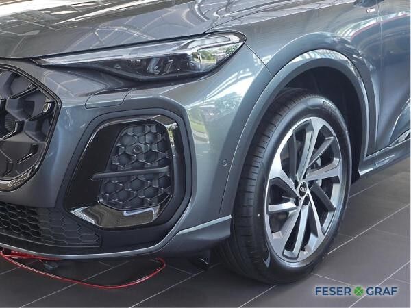 Audi Q5 SUV TDI quattro S tronic Navi SHZ ACC PDC 20