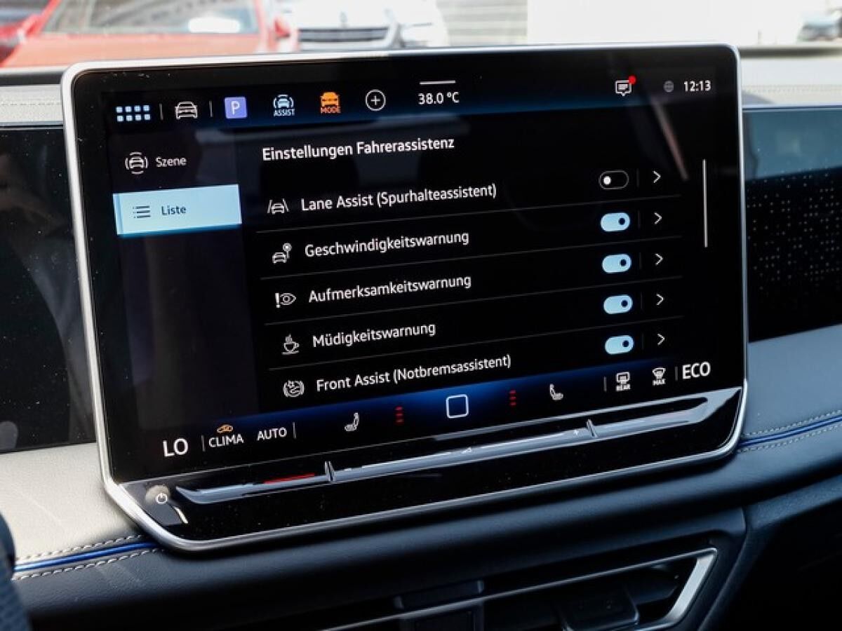 Volkswagen Tiguan "R-LINE" 1,5 l eHybrid 6-Gang-DSG MATRIX-BLACK-STYLE-AHK-WKR-LM20