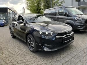 Kia Ceed 1.5 T-GDI MHEV DCT Ultimate Edition,Style