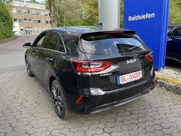 Kia Ceed 1.5 T-GDI MHEV DCT Ultimate Edition