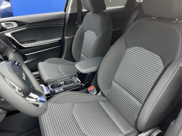 Kia Ceed 1.5 T-GDI MHEV DCT Ultimate Edition