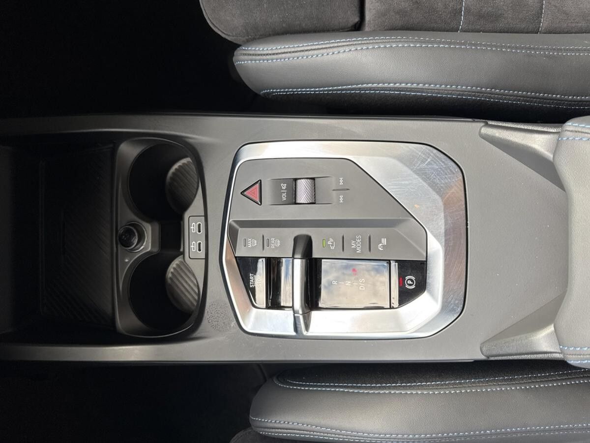 BMW 118 d Hatch M Sportpaket DAB LED Pano.Dach RFK