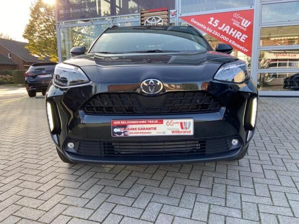 Toyota Yaris Cross Hybrid Teamplayer Winter & Safety Paket Navi LED ACC