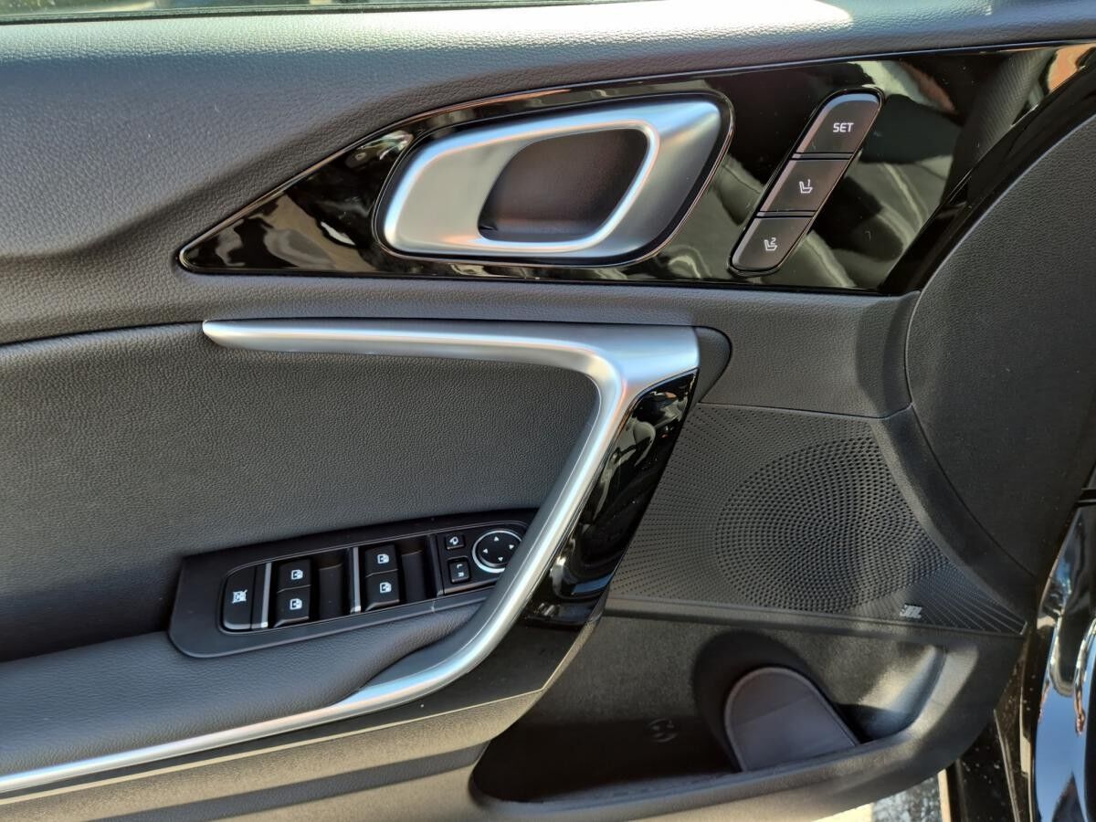 Kia Ceed SW 1.5T GT Line DCT7 | TECH | LEDER | 18" | GEWERBLICH