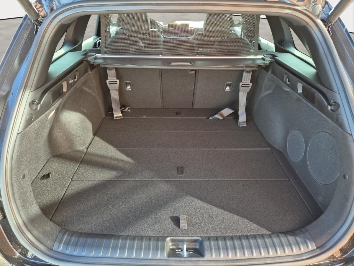 Kia Ceed SW 1.5T GT Line DCT7 | TECH | LEDER | 18" | GEWERBLICH