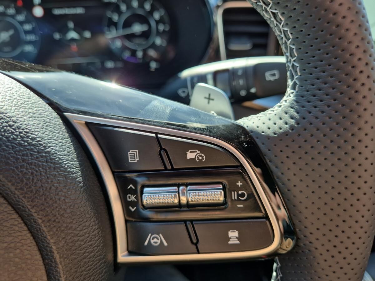 Kia Ceed SW 1.5T GT Line DCT7 | TECH | LEDER | 18" | GEWERBLICH