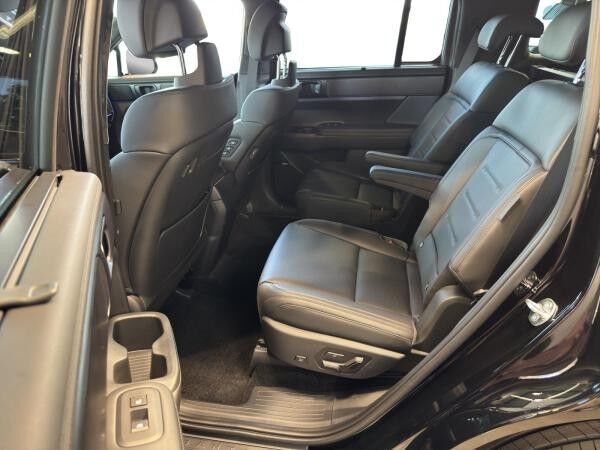 Hyundai Santa Fe Blackline 2WD HEV *GEWERBE* Abyss Black 6-Sitzer ,Digital Key, Nappa Leder Bose HUD El.Sitze  sofort