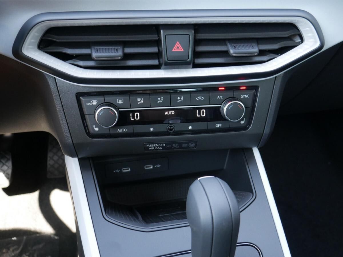 Seat Arona Road Edition 1.0 TSI - SHZ KAMERA NAVI LED *SN168*