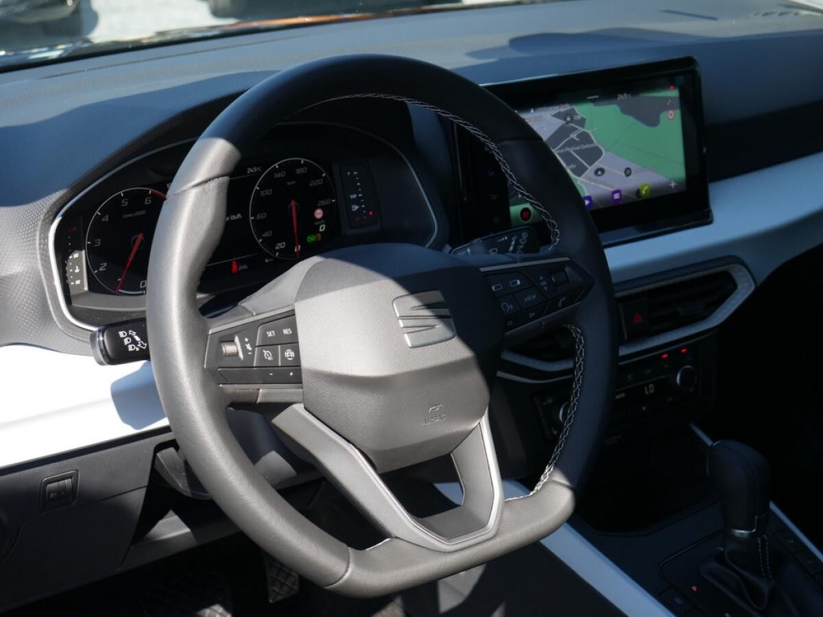 Seat Arona Road Edition 1.0 TSI - SHZ KAMERA NAVI LED *SN168*