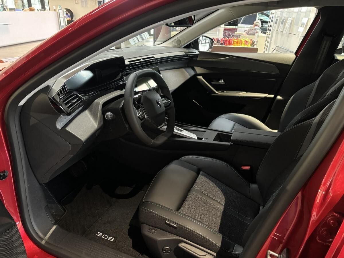 Peugeot 308 Allure BlueHDi 130 EAT8 "SOFORT VERFÜGBAR"