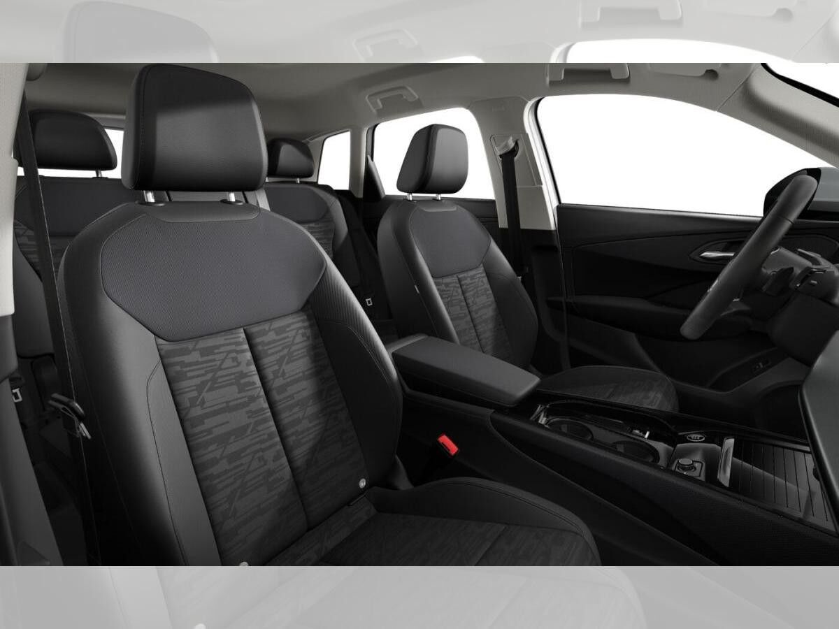 Audi Q3 SUV TFSI S tr. *elek. Hkl/LED/Navi/PDC/Sound*